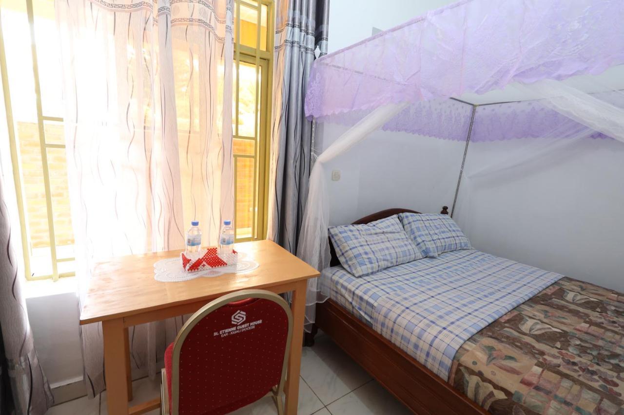 St Etienne Guest House Kigali Ngoại thất bức ảnh