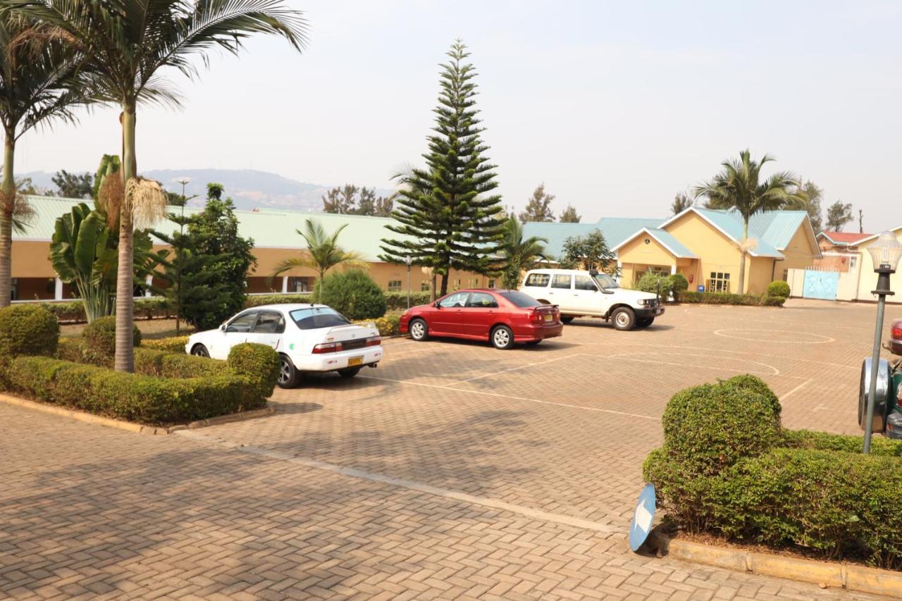 St Etienne Guest House Kigali Ngoại thất bức ảnh
