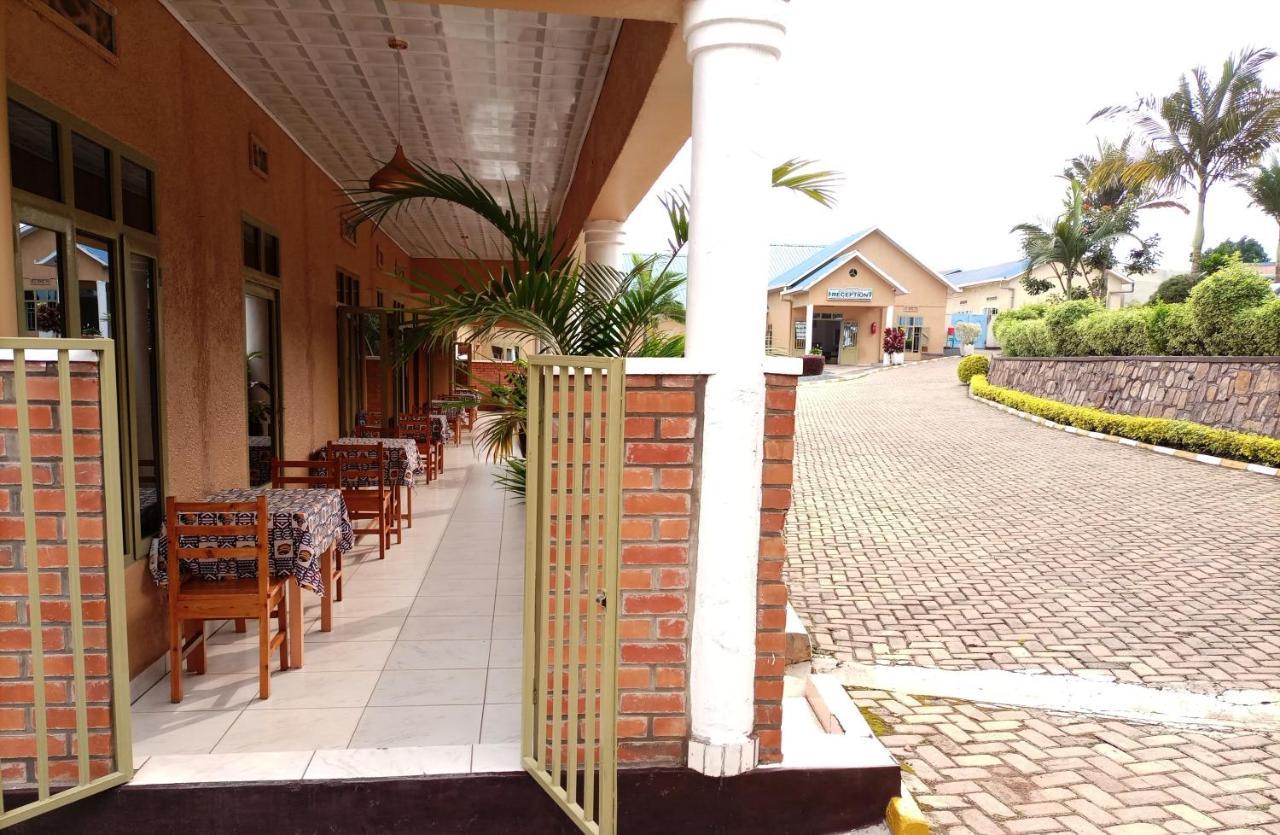 St Etienne Guest House Kigali Ngoại thất bức ảnh