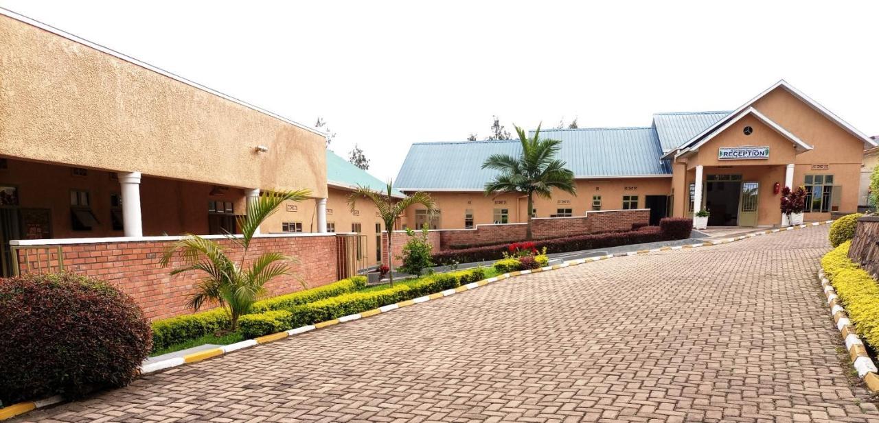 St Etienne Guest House Kigali Ngoại thất bức ảnh